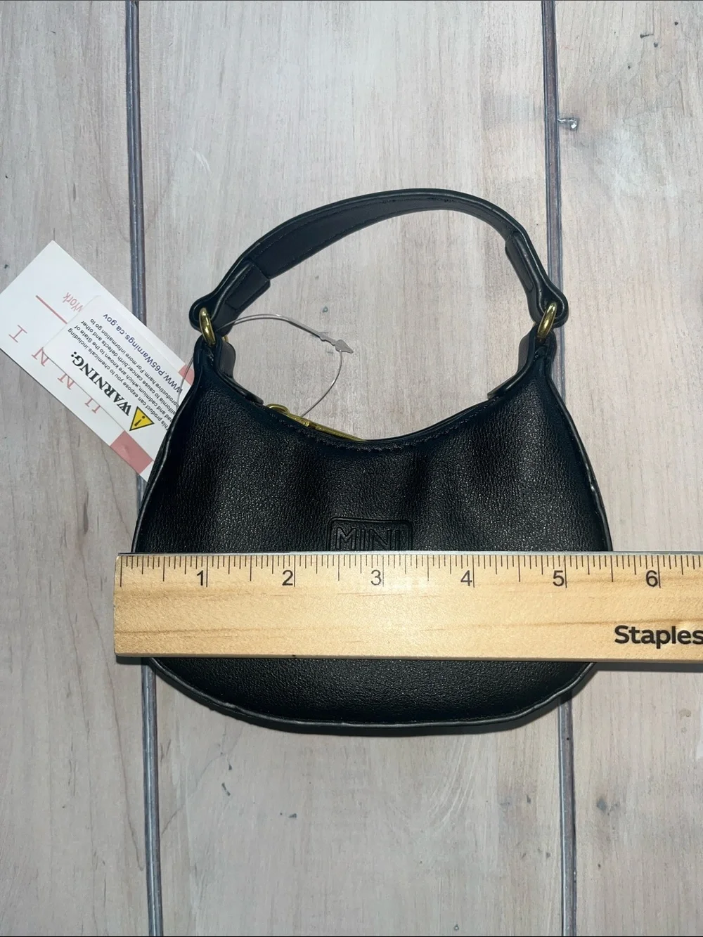 Unni compact black